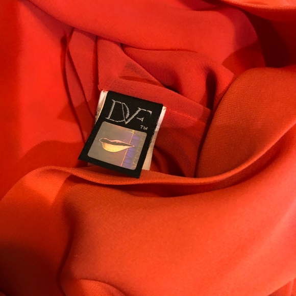 DVF Autumn wrap dress 6 could also fit size 8 TTS Hot Spice - Picture 8 of 8